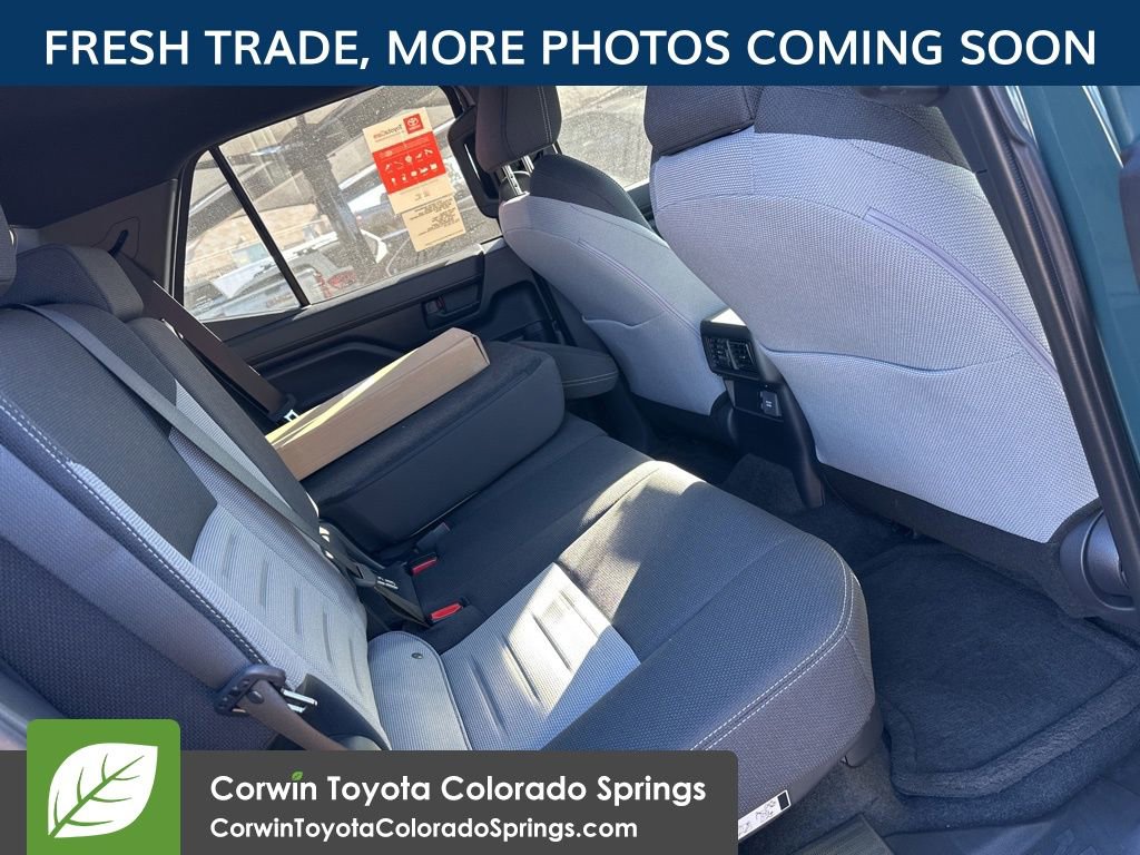 Used 2025 Toyota 4Runner 4WD image 8