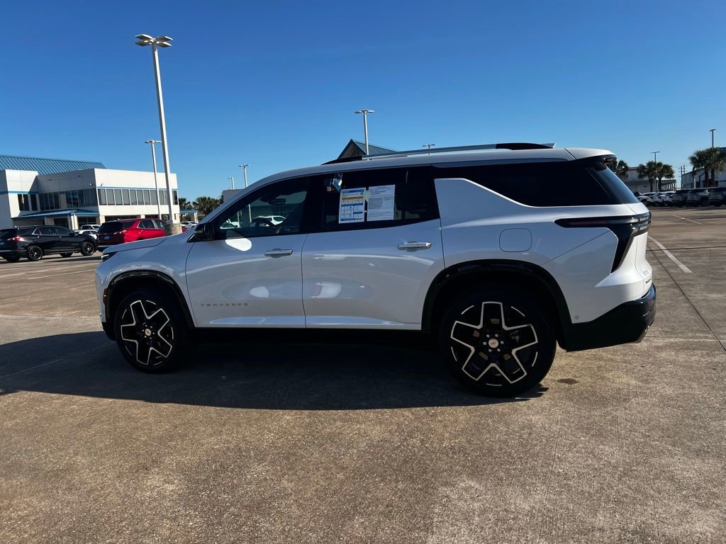 Used 2025 Chevrolet Traverse High Country image 45