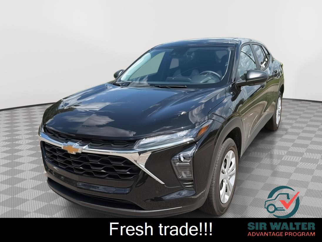 Used 2026 Chevrolet Trax LS w/ Driver Confidence Package FWD video 1