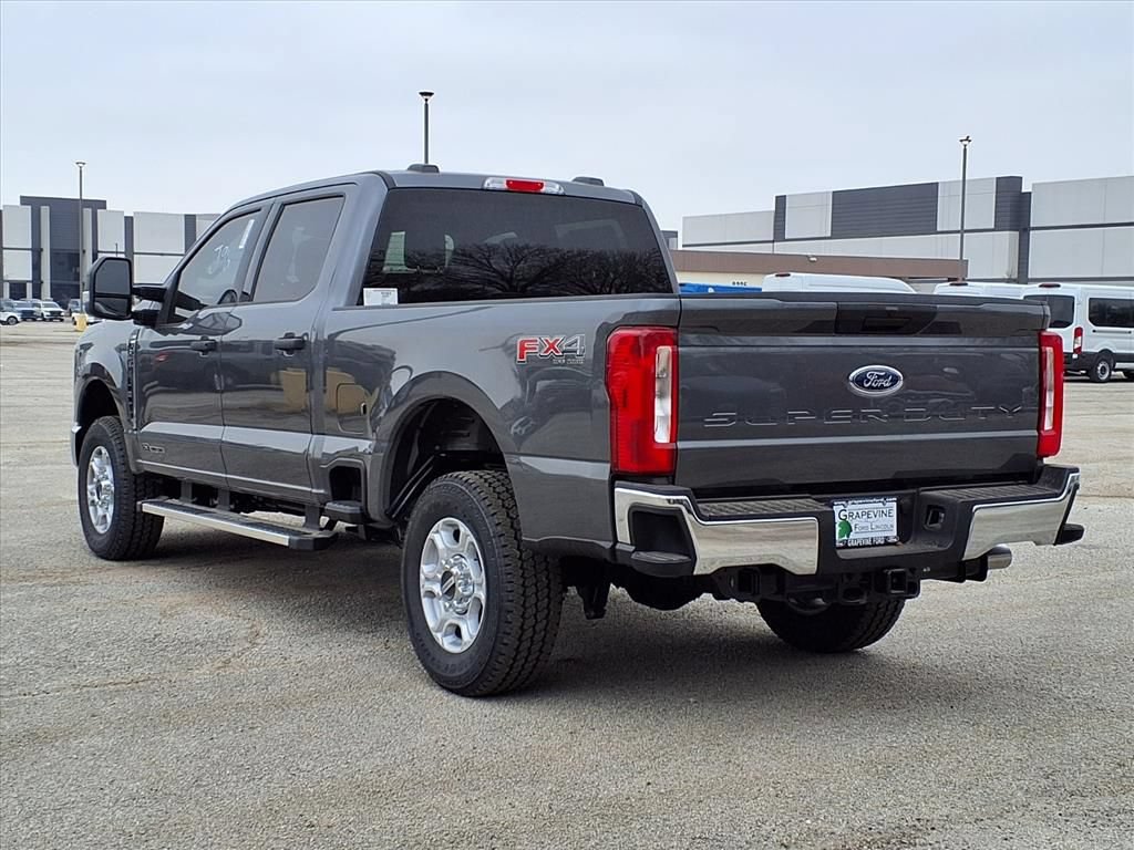 New 2026 Ford F250 XLT w/ FX4 Off-Road Package AWD/4WD image 6