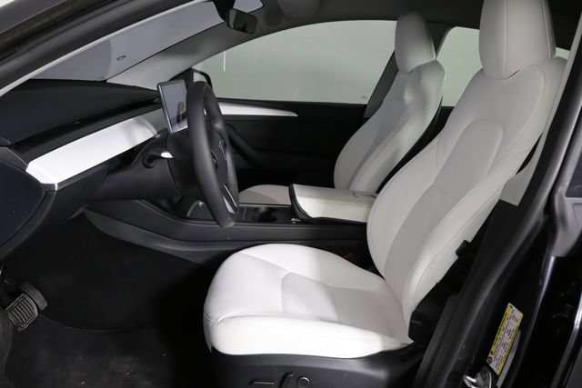 Used 2024 Tesla Model Y Long Range RWD image 7