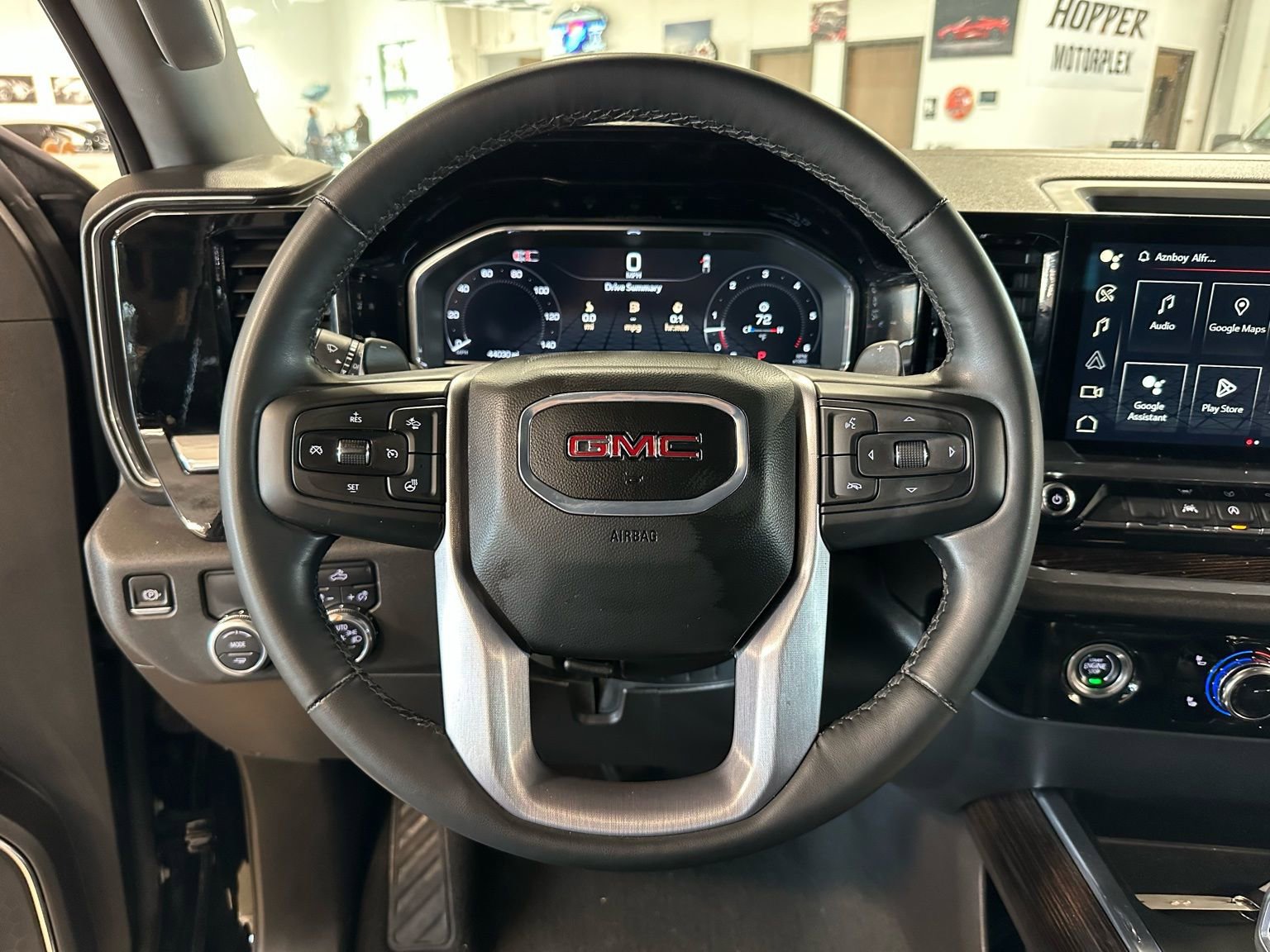 Used 2024 GMC Sierra 1500 Elevation image 17