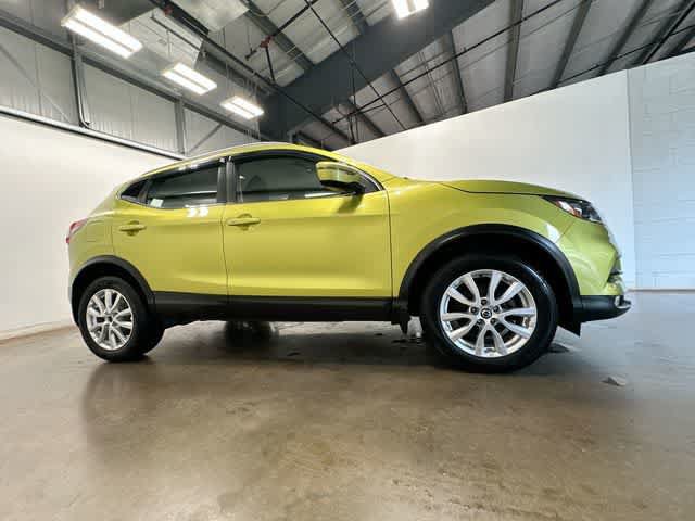 Used 2020 Nissan Rogue Sport SV w/ All-Weather Package AWD/4WD image 3