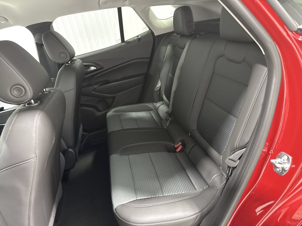 New 2026 Chevrolet Trax LT w/ Driver Confidence Package FWD image 26