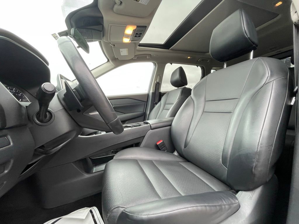 Used 2023 Nissan Rogue SV w/ SV Premium Package image 19