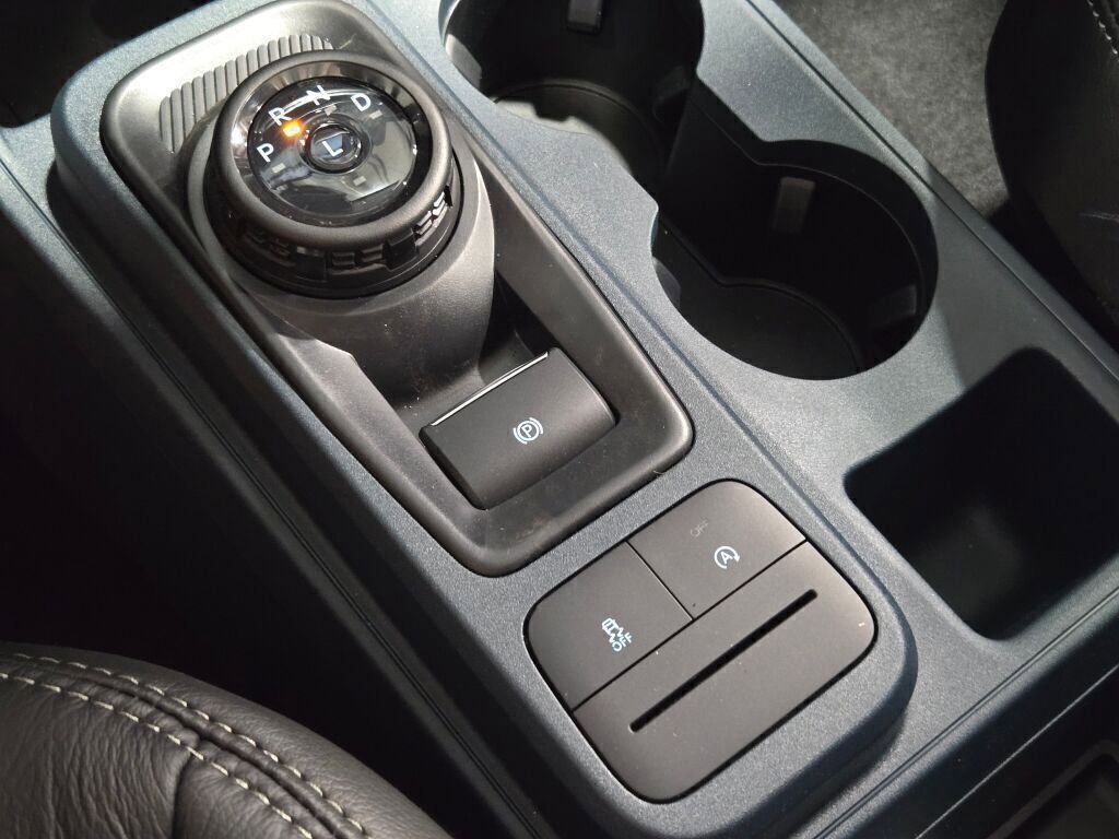 New 2025 Ford Maverick XLT w/ XLT Luxury Package image 29