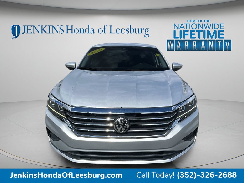 Used 2020 Volkswagen Passat 2.0T SE FWD image 9