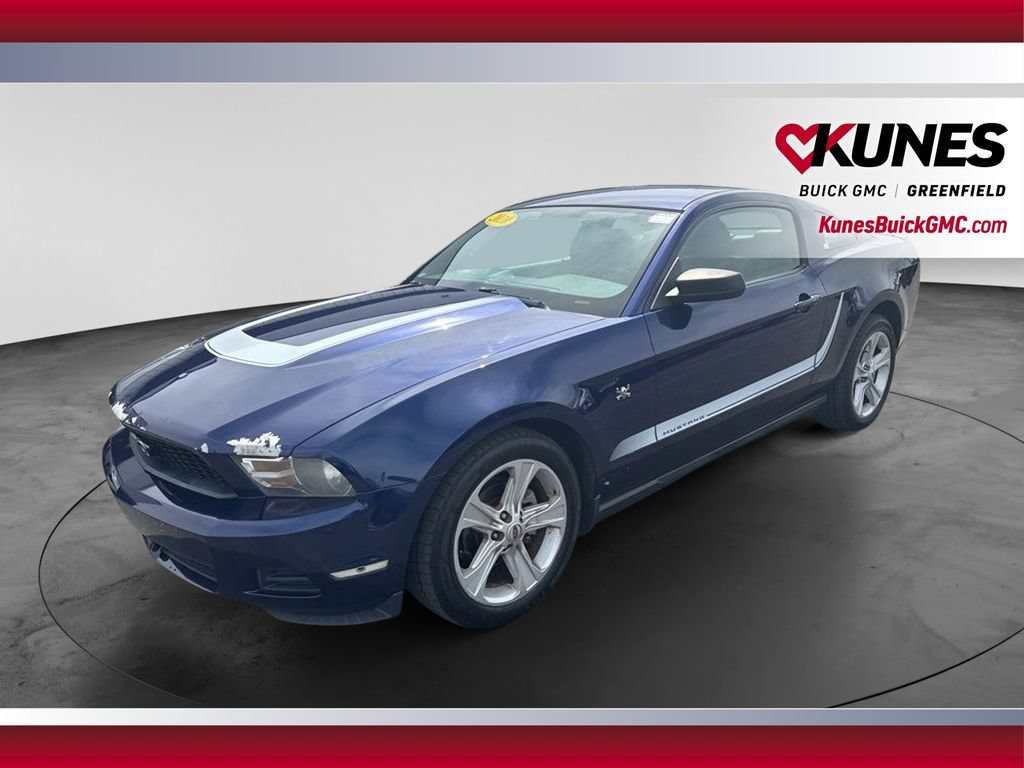 Used 2010 Ford Mustang Coupe RWD image 11