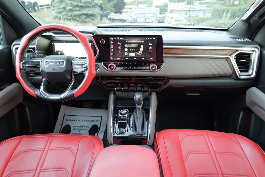 Used 2024 GMC Canyon Denali AWD/4WD image 40