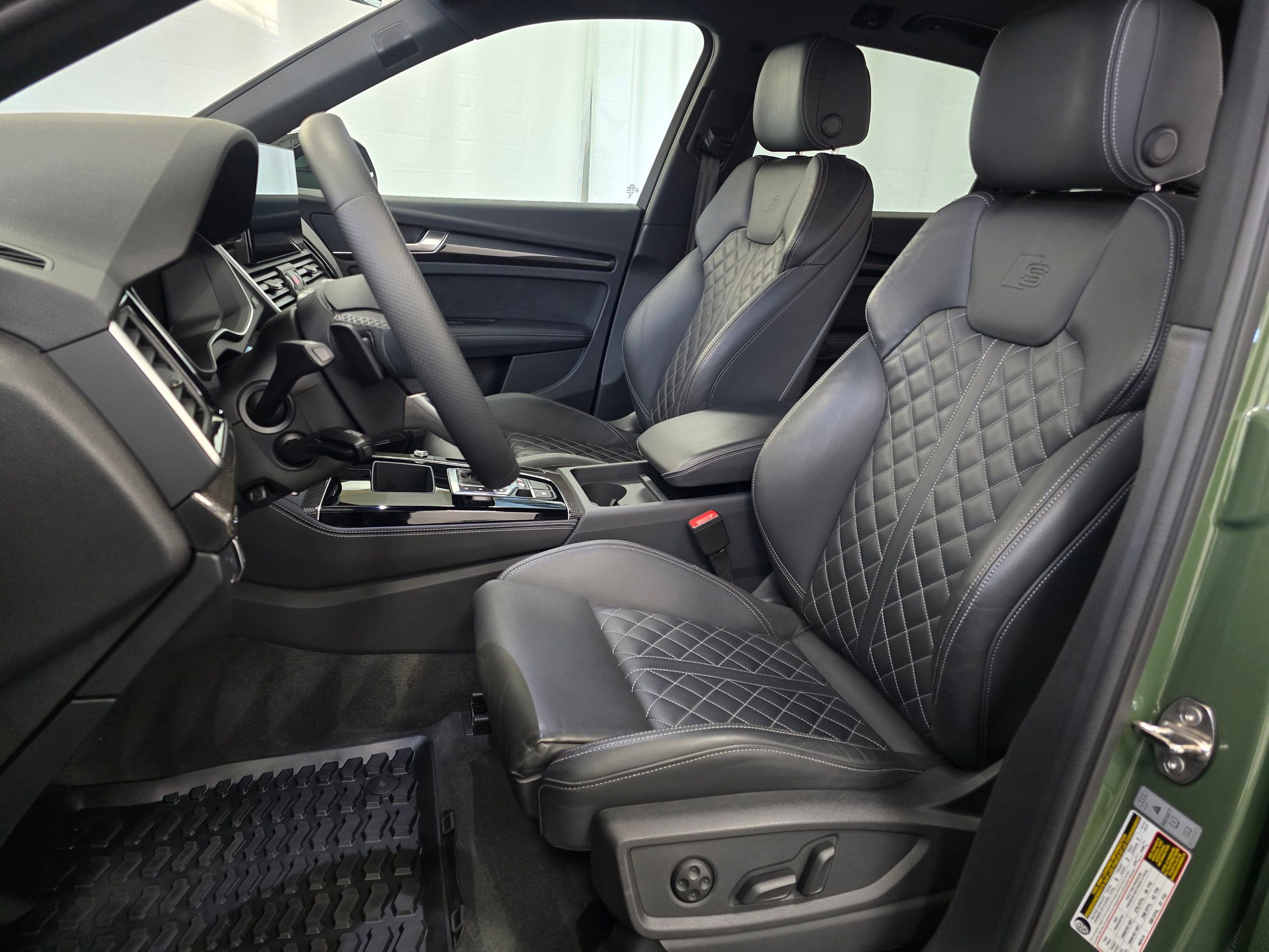 Used 2024 Audi SQ5 Premium Plus image 13