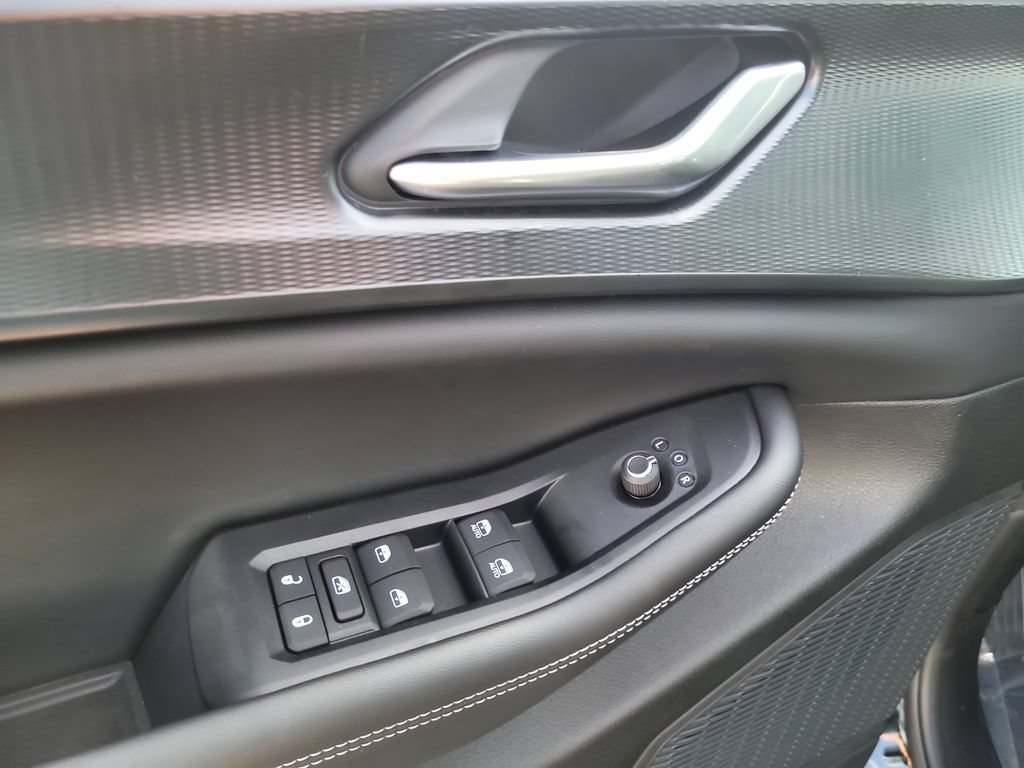 New 2026 Jeep Grand Cherokee Laredo X RWD image 19
