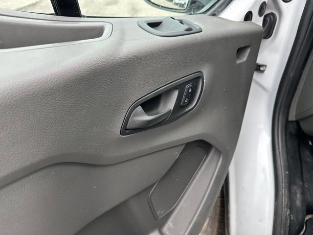 Used 2022 Ford E-Transit 148 High Roof w/ Load Area Protection Package RWD image 14