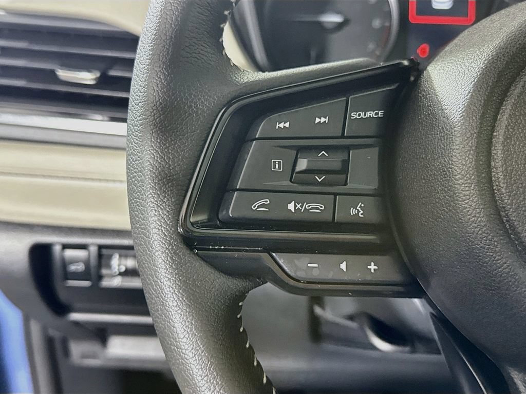 Used 2025 Subaru Forester Premium AWD/4WD image 21
