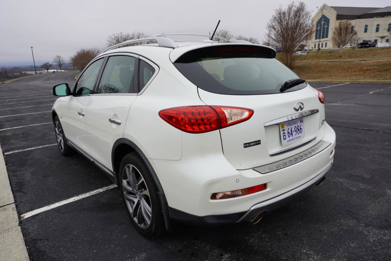 Used 2017 INFINITI QX50 AWD w/ Technology Package image 12