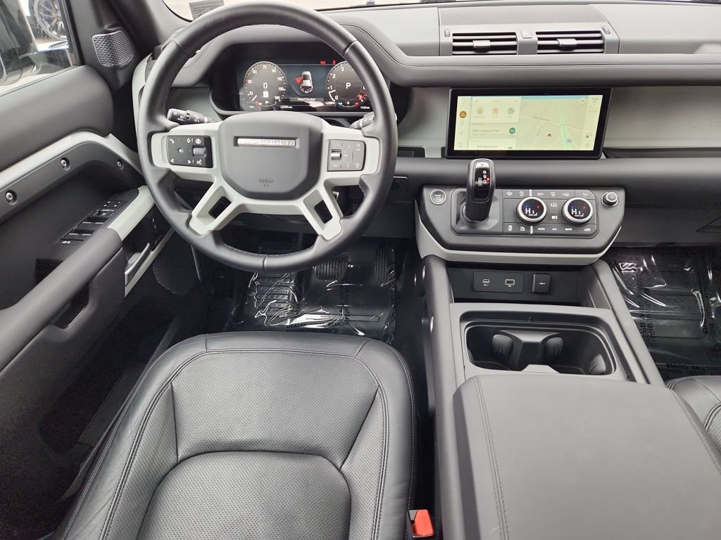 Used 2024 Land Rover Defender 110 S AWD/4WD image 4