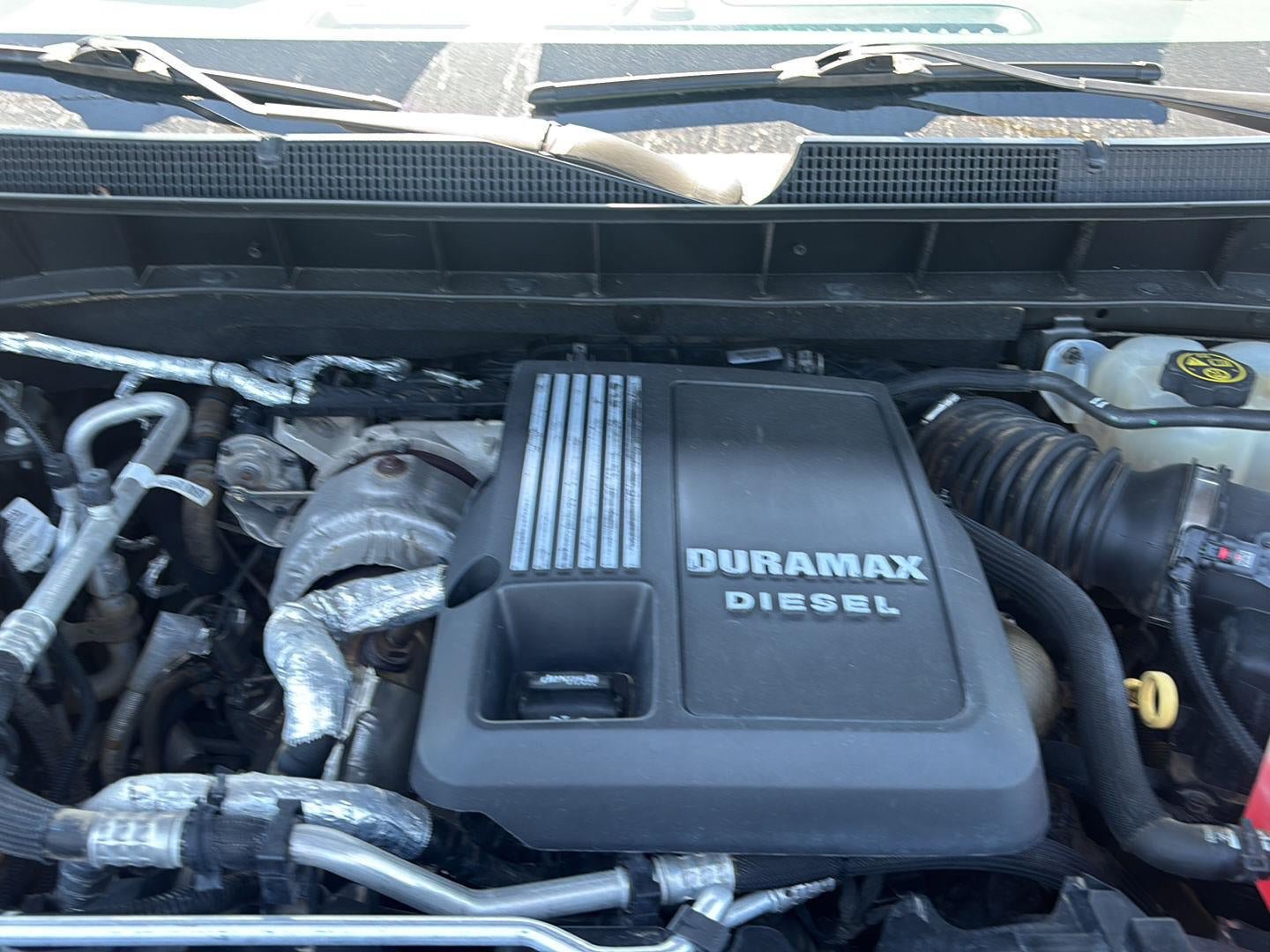 Used 2021 Chevrolet Silverado 1500 LTZ AWD/4WD image 31