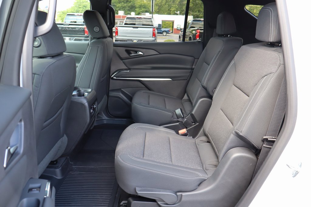 New 2026 Chevrolet Traverse LT w/ LPO, Floor Liner Package image 19