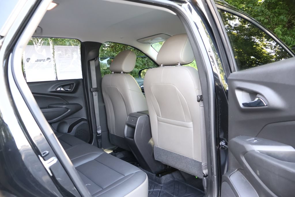 Certified 2024 Chevrolet Trax ACTIV FWD image 45