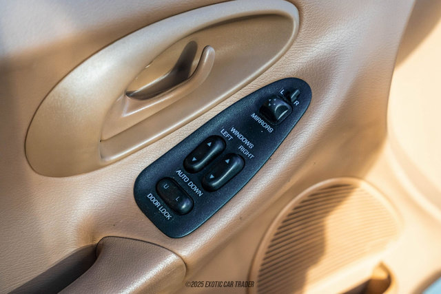 Used 1996 Ford Probe GT FWD image 48