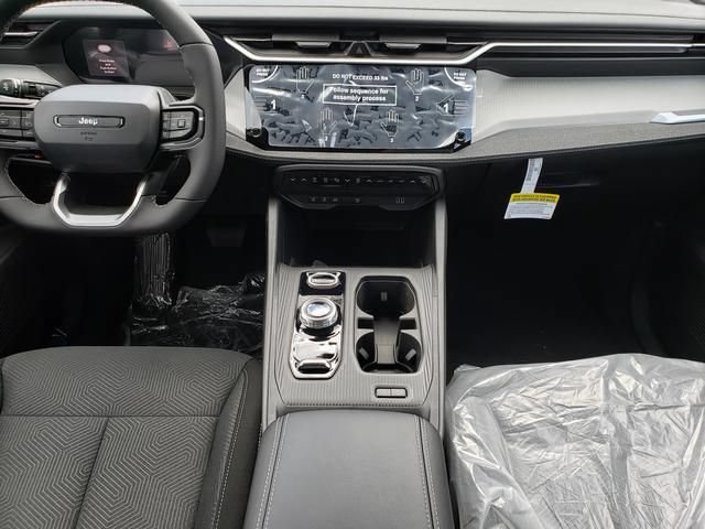 New 2026 Jeep Cherokee Laredo AWD/4WD image 8
