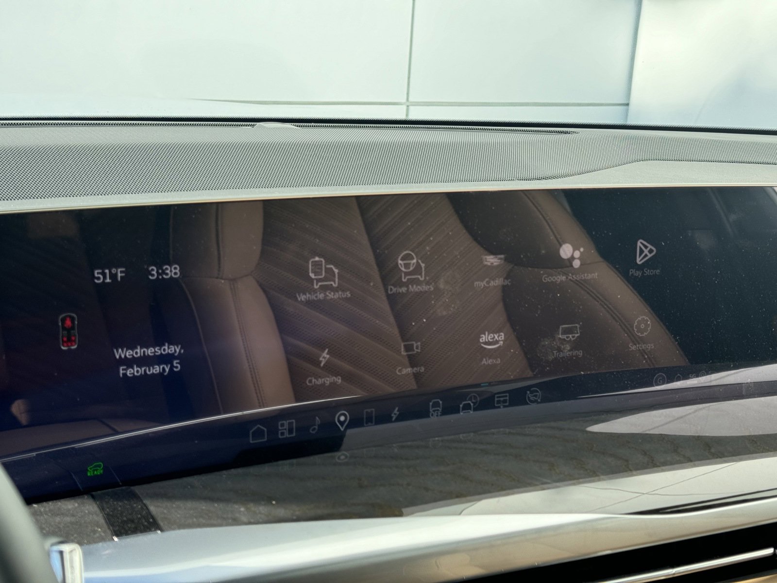 New 2025 Cadillac Escalade IQ Sport 2 w/ LPO, ONYX Package image 21