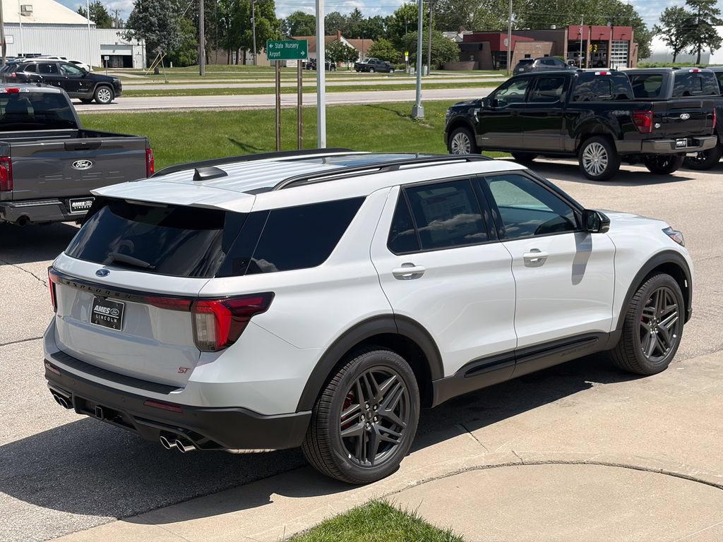 New 2026 Ford Explorer ST w/ Sun And Sound Package AWD/4WD image 6