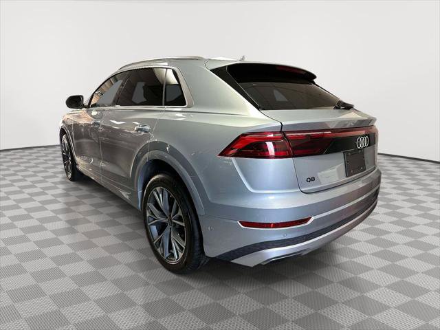Used 2025 Audi Q8 Premium w/ Convenience Package AWD/4WD image 2