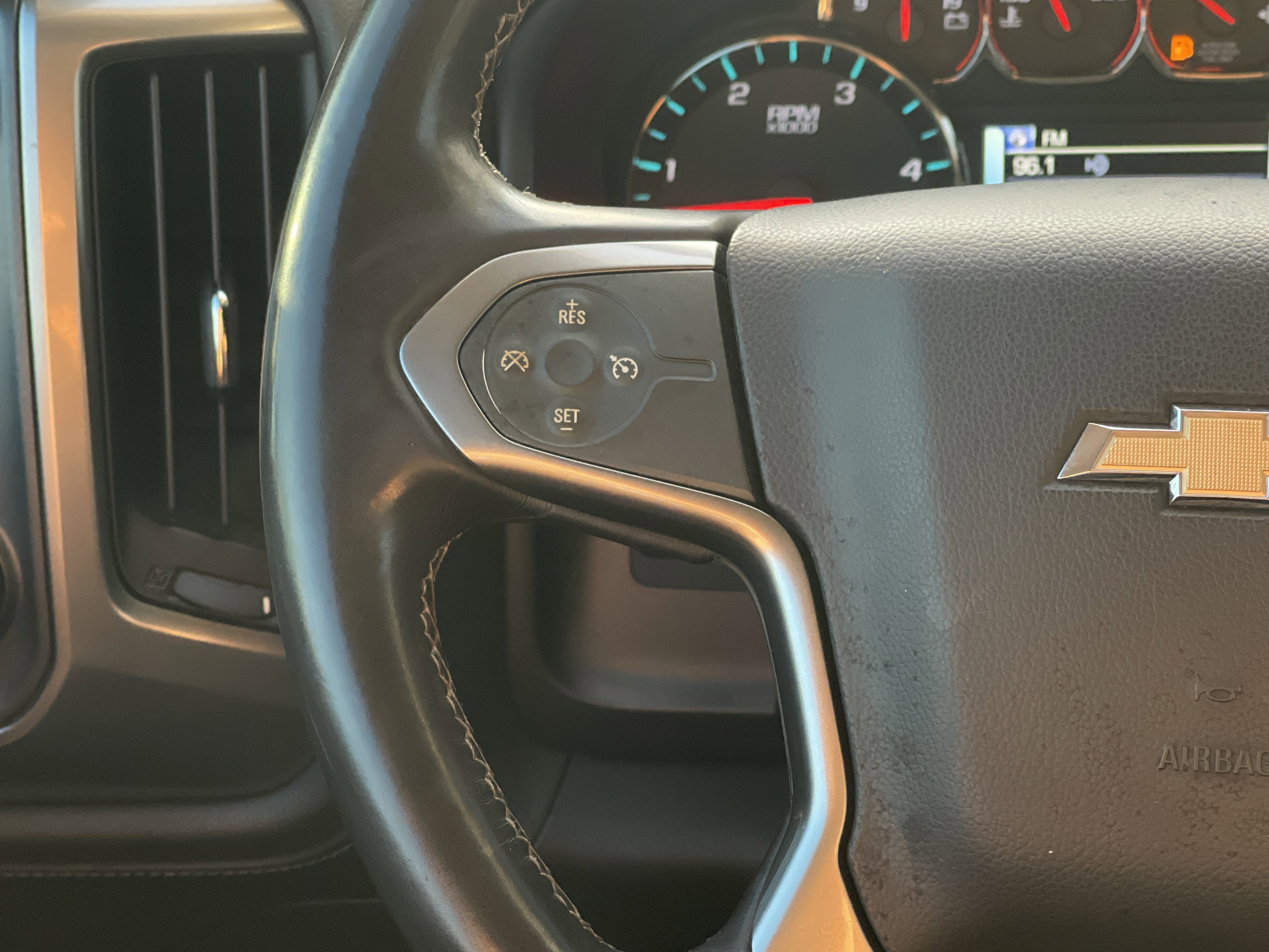 Used 2016 Chevrolet Silverado 3500 LTZ image 18