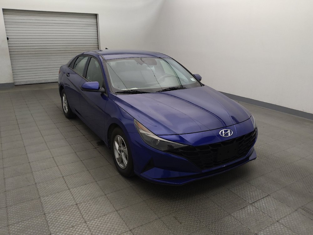 Used 2021 Hyundai Elantra SE FWD image 13