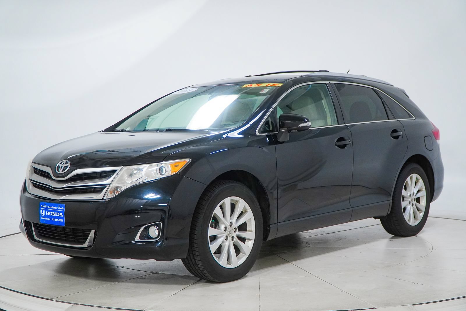 Used 2013 Toyota Venza LE FWD image 4
