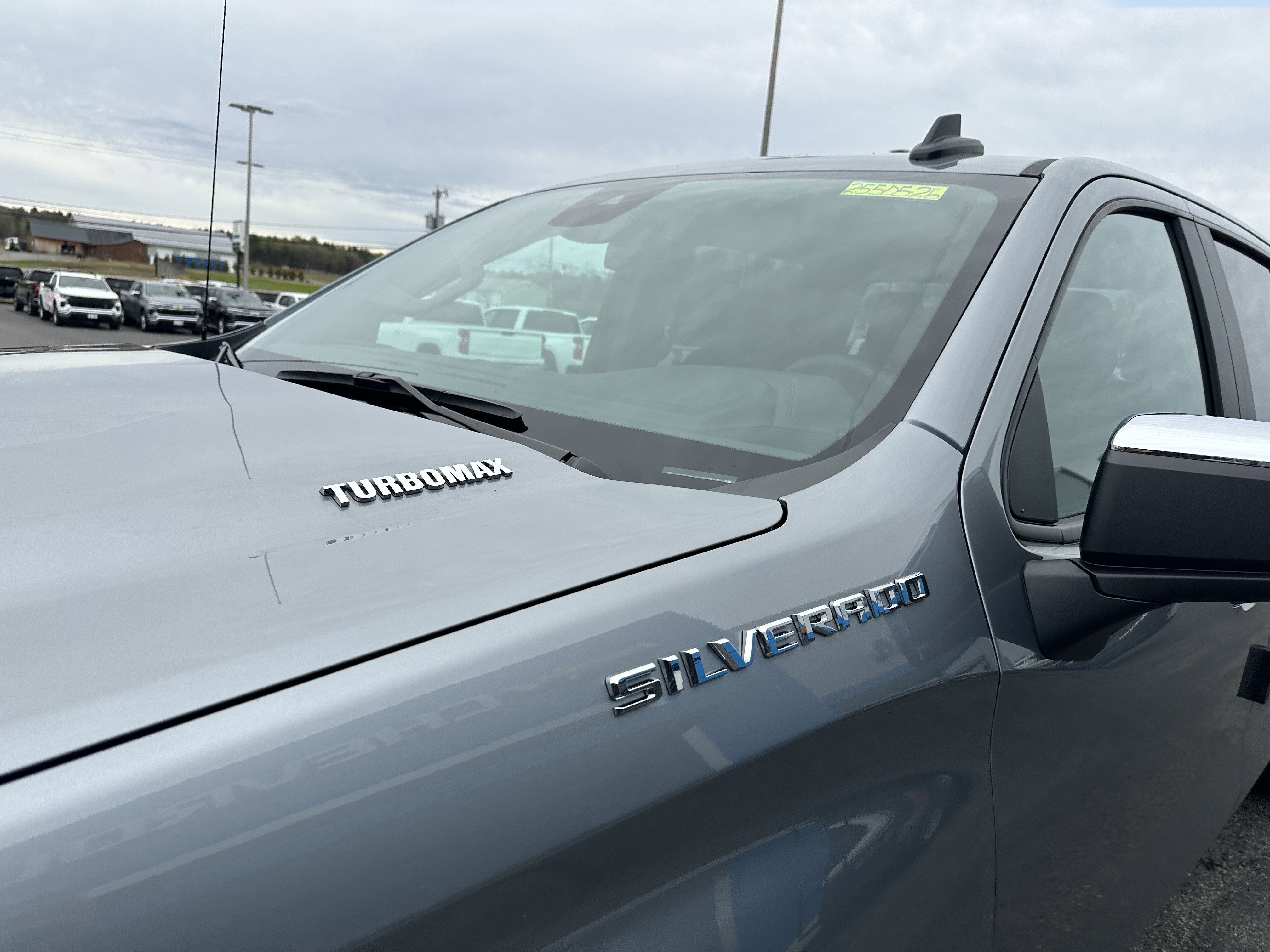 New 2026 Chevrolet Silverado 1500 LT AWD/4WD image 4
