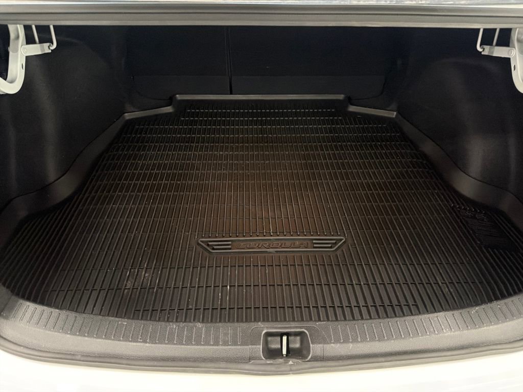 Certified 2024 Toyota Corolla LE image 23