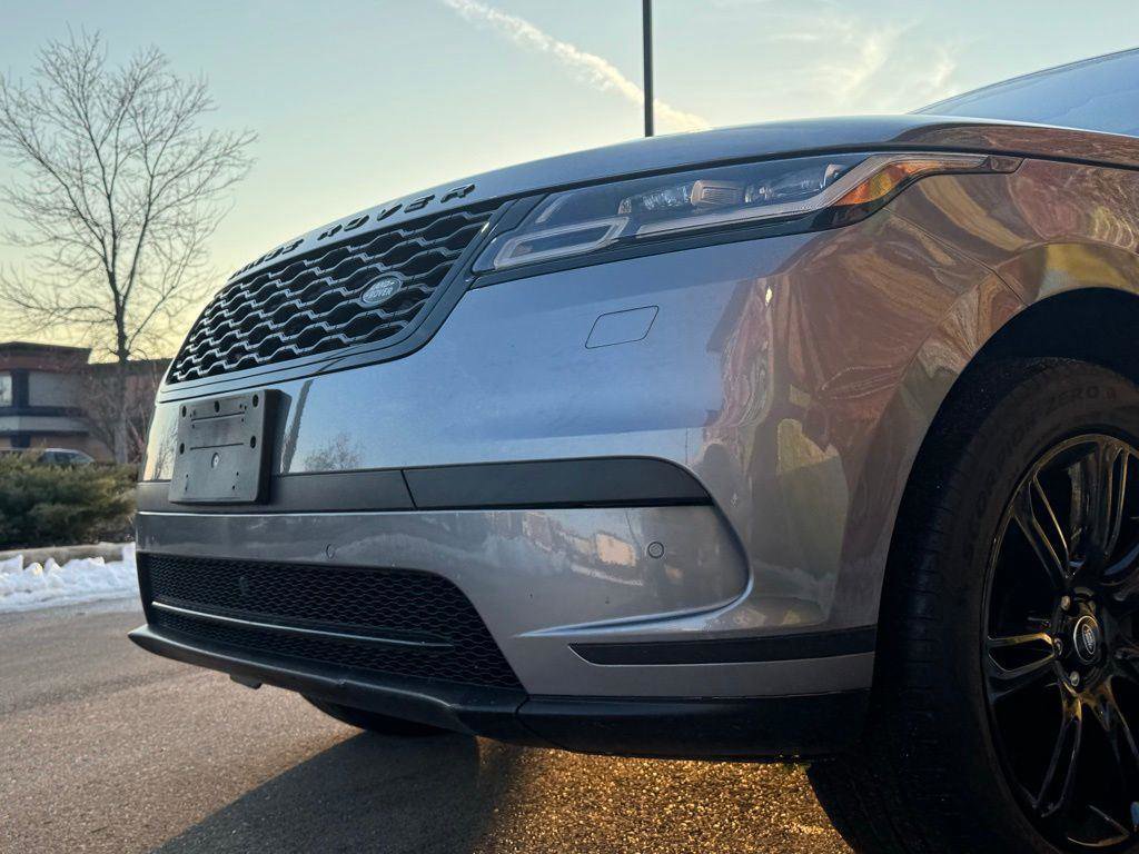 Used 2020 Land Rover Range Rover Velar S image 16