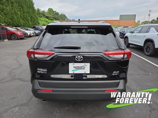Used 2025 Toyota RAV4 XLE w/ Convenience Package AWD/4WD image 6