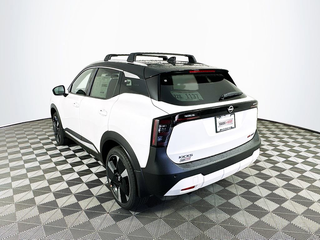 New 2026 Nissan Kicks SR w/ SR Premium Package image 7