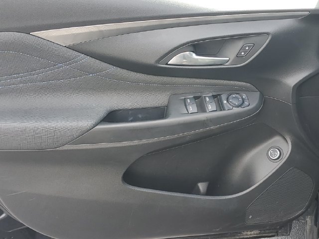 Certified 2024 Buick Envista Sport Touring w/ Convenience I Package FWD image 15