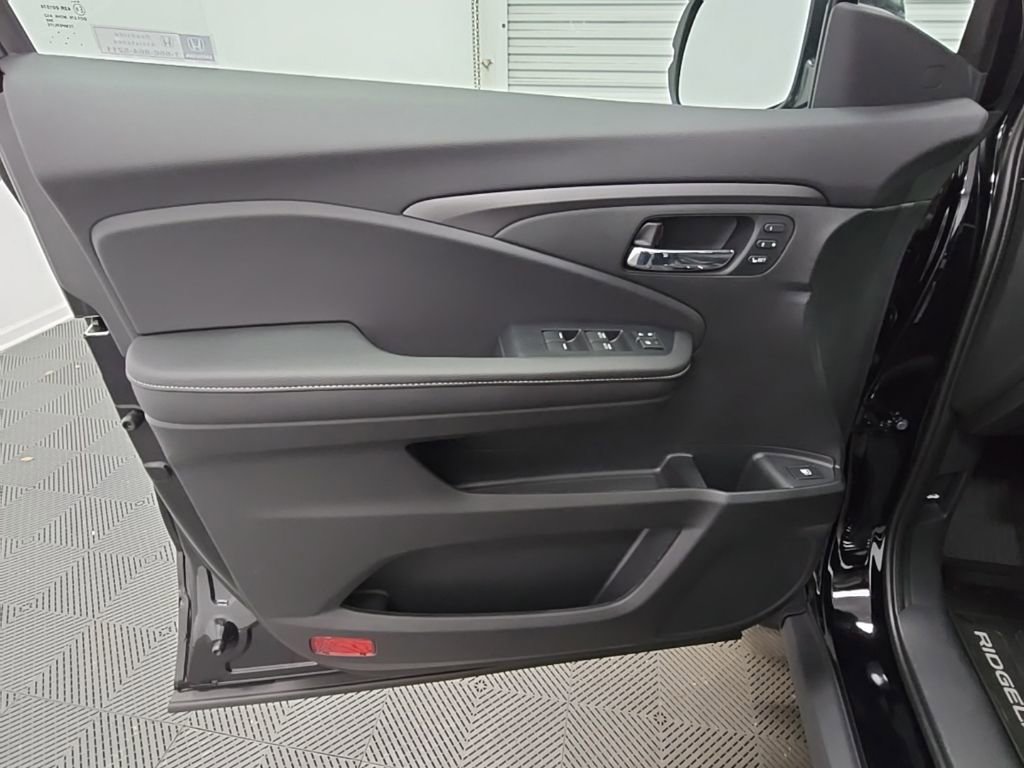 New 2026 Honda Ridgeline RTL image 32