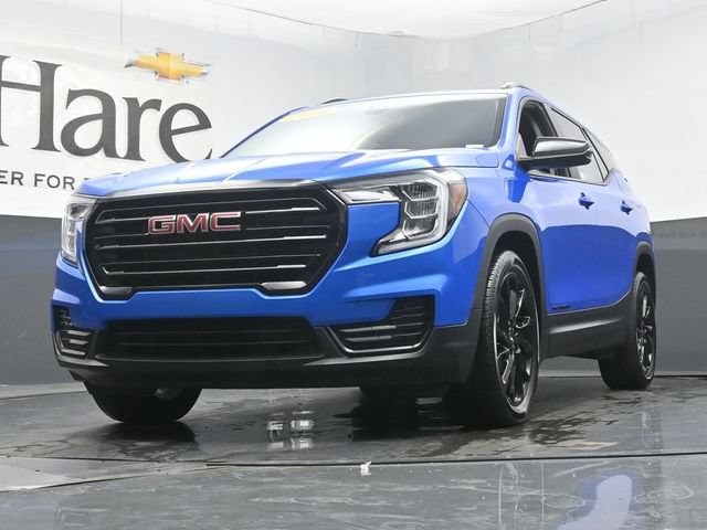 Used 2024 GMC Terrain SLE w/ Driver Convenience Package FWD image 61