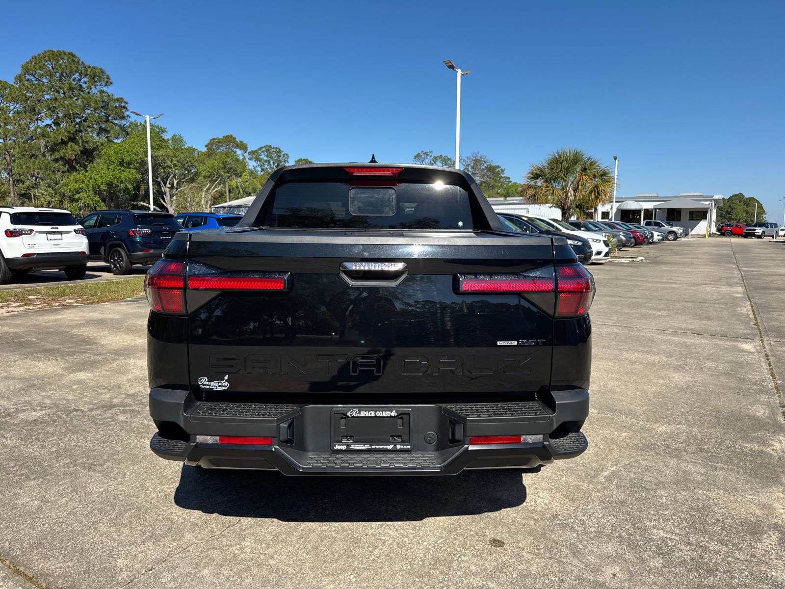 Used 2024 Hyundai Santa Cruz Night image 4