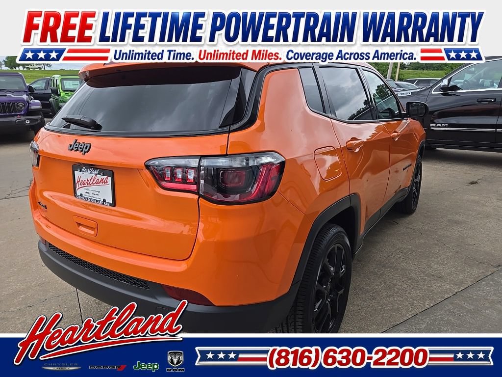 New 2026 Jeep Compass Latitude AWD/4WD image 10