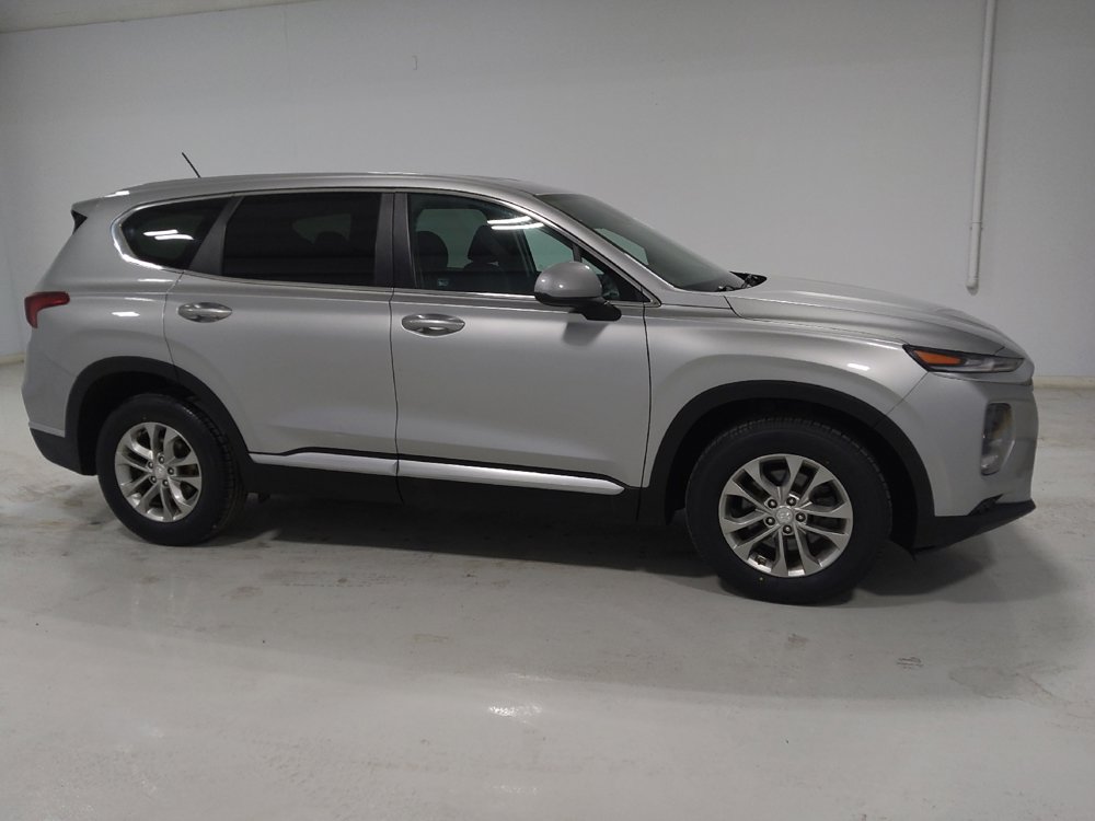 Used 2020 Hyundai Santa Fe SE image 11