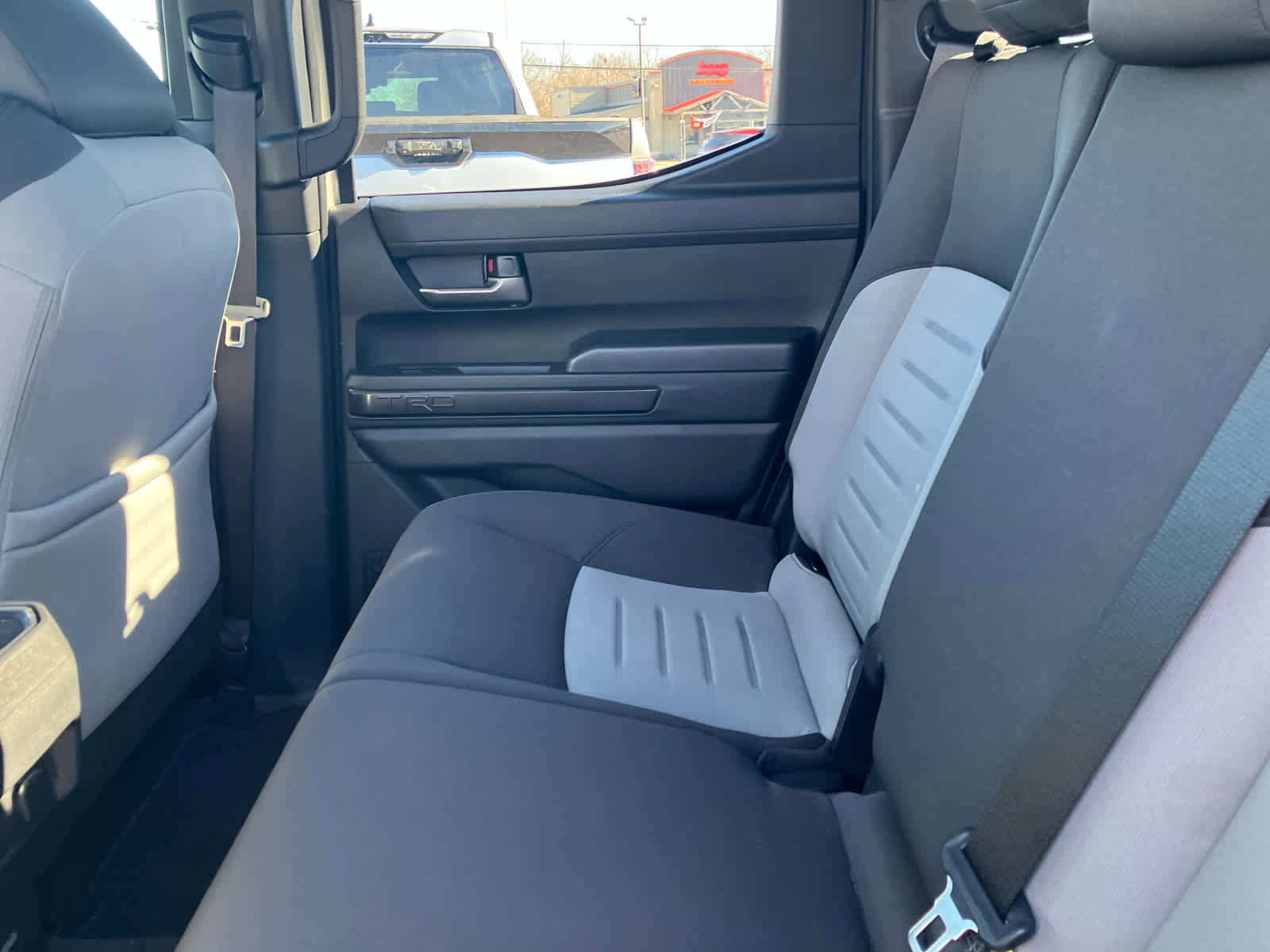 Used 2024 Toyota Tacoma TRD Off-Road image 32