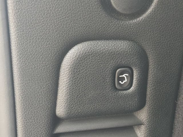 Used 2020 Dodge Durango R/T w/ Blacktop Package AWD/4WD image 15