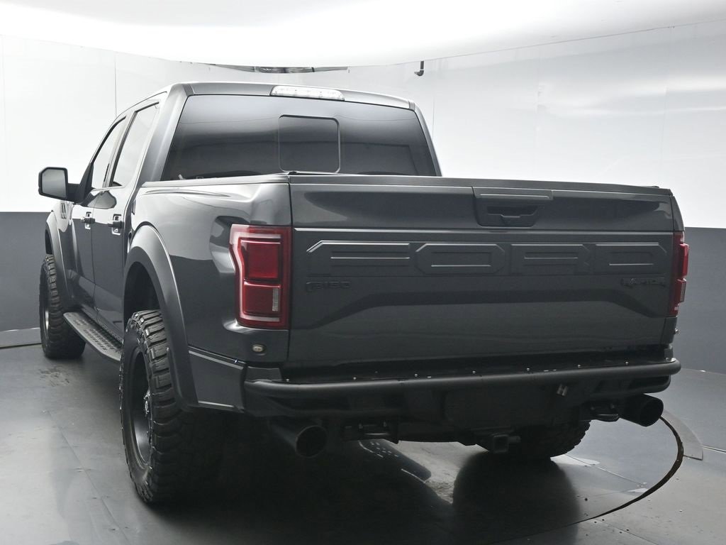 Used 2018 Ford F150 Raptor w/ Equipment Group 802A Luxury image 6
