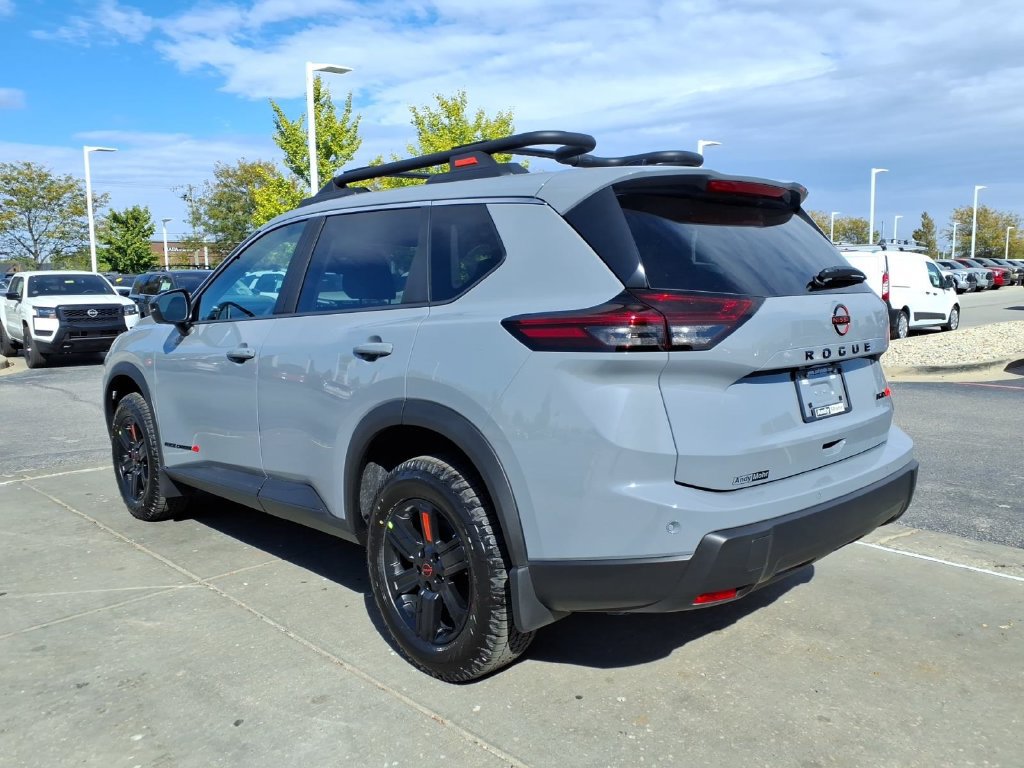 New 2027 Nissan Rogue SV w/ Rock Creek Premium Package AWD/4WD image 6