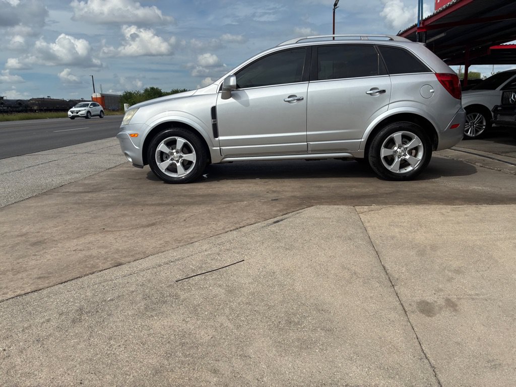 Used 2014 Chevrolet Captiva Sport LT w/ Convenience Package FWD image 17