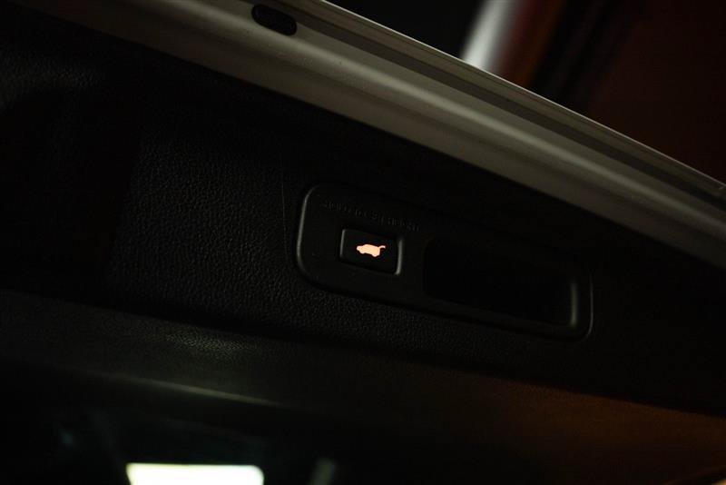 Used 2026 Honda Odyssey Elite image 8
