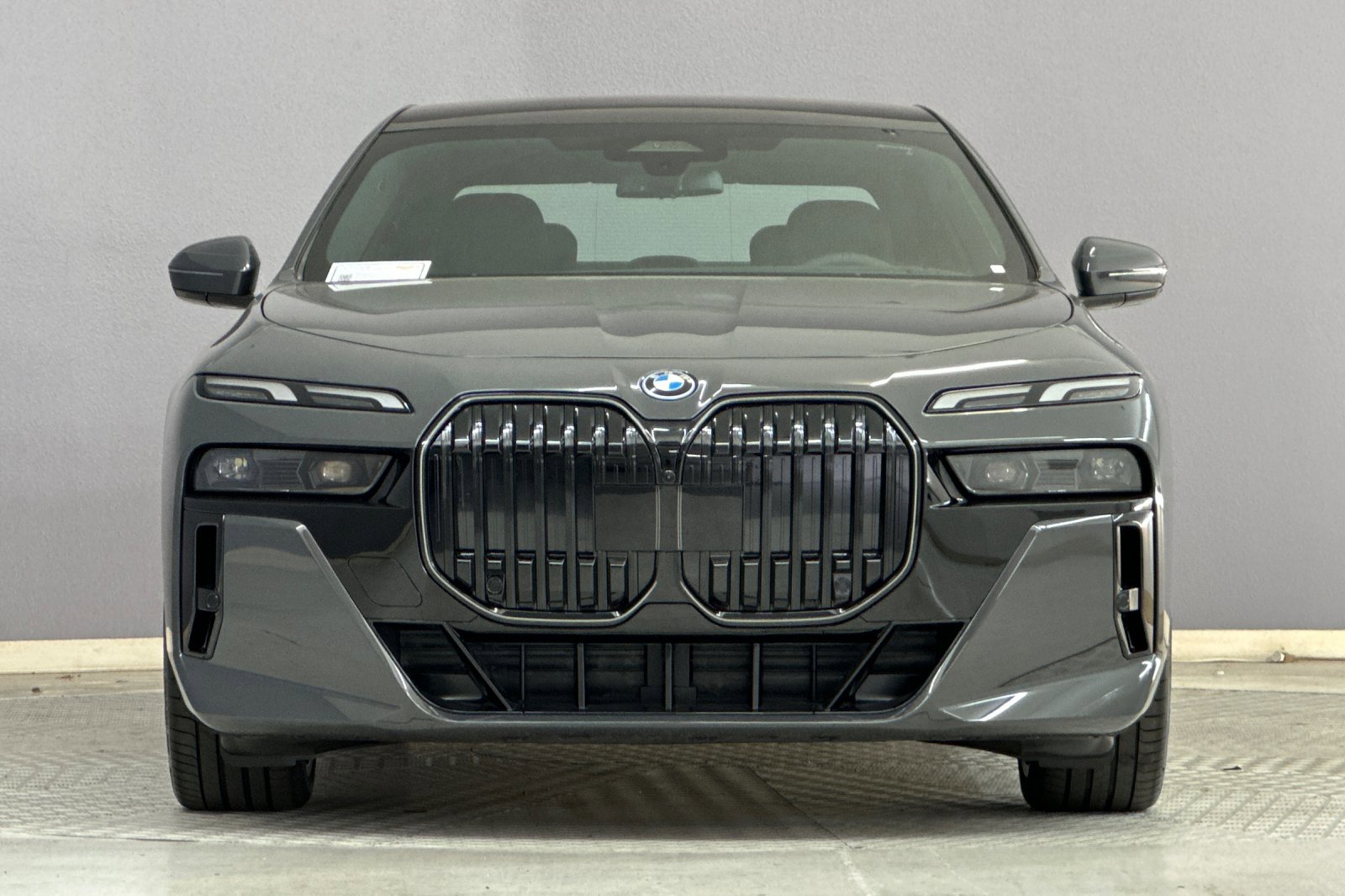 New 2026 BMW i7 eDrive50 w/ M Sport Package image 5