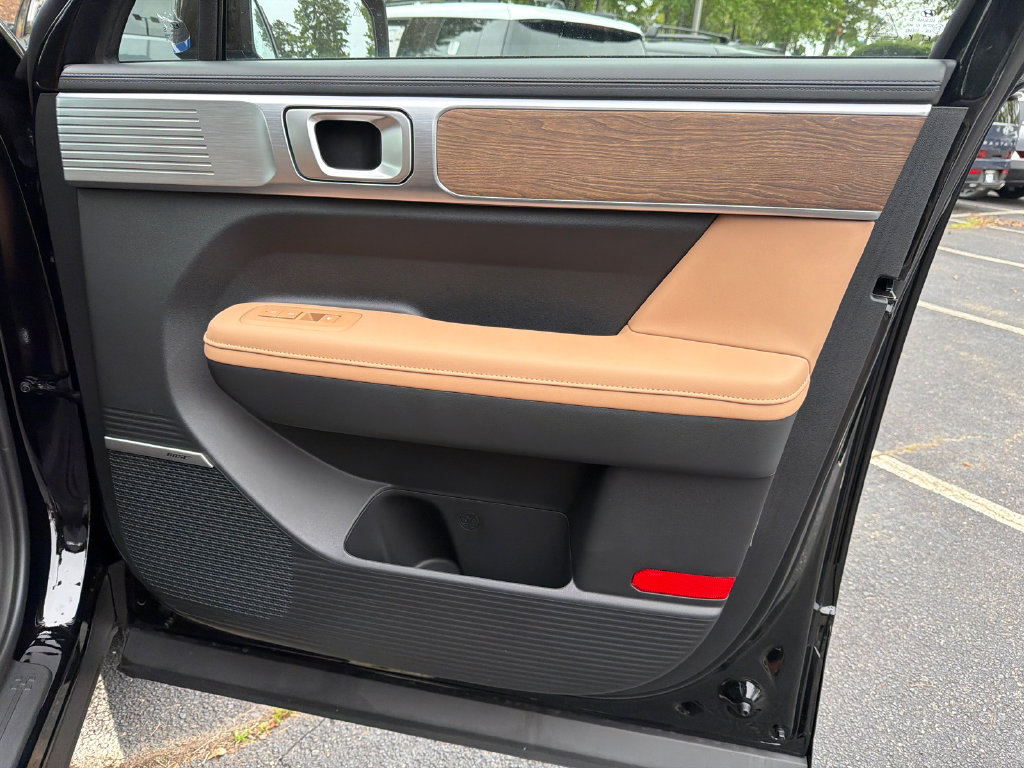 New 2027 Hyundai Santa Fe Limited FWD image 14