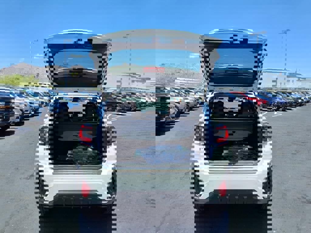 New 2025 Subaru Crosstrek 2.5i Limited w/ Popular Package #3A image 9